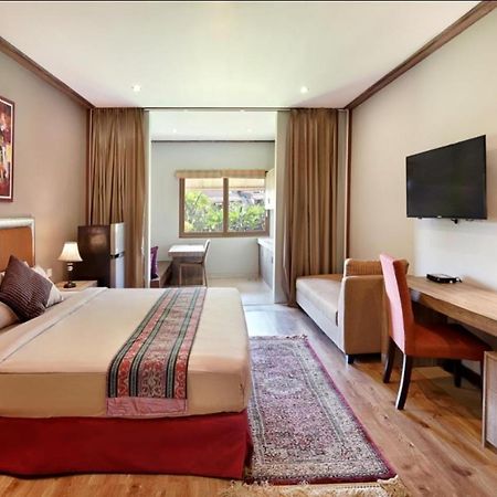 Puri Sabina Bed & Breakfast Jimbaran  Luaran gambar