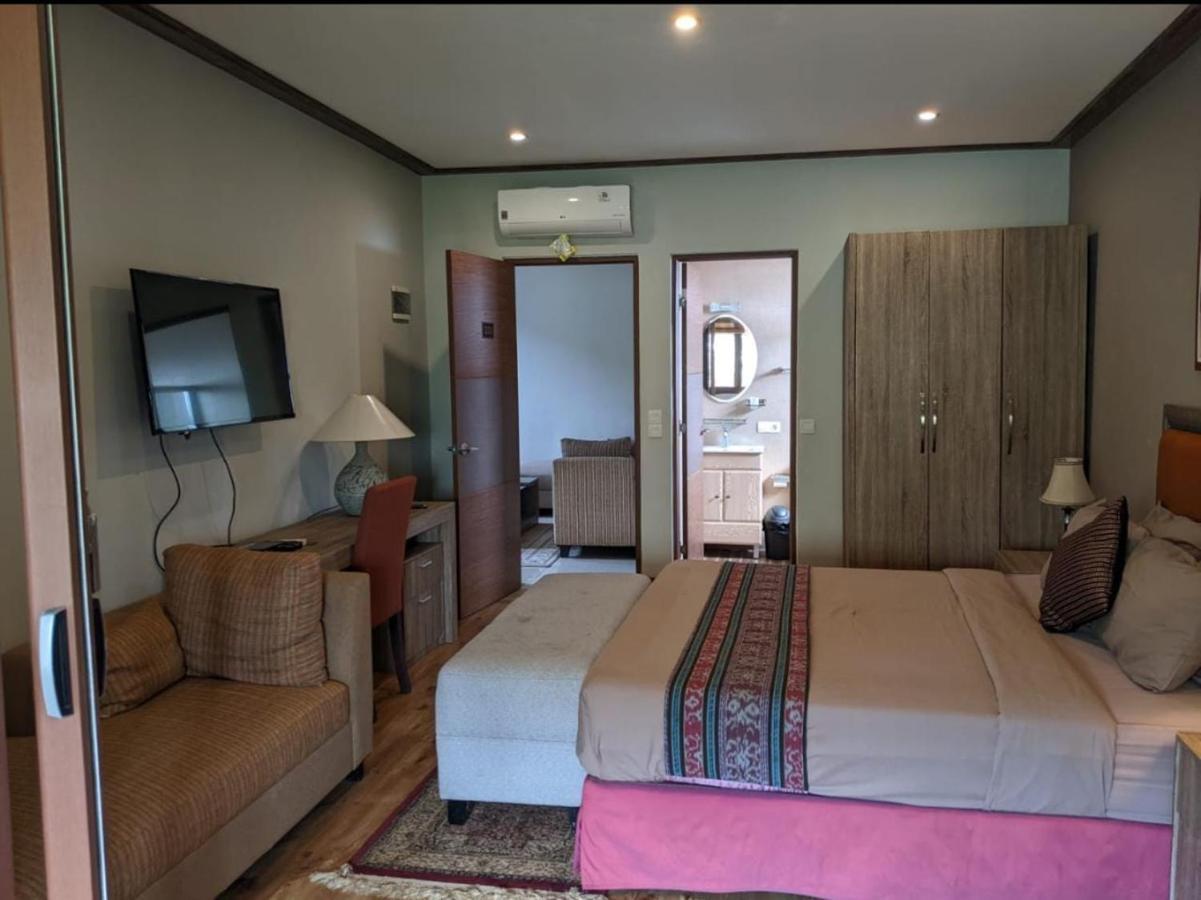 Puri Sabina Bed & Breakfast Jimbaran  Luaran gambar