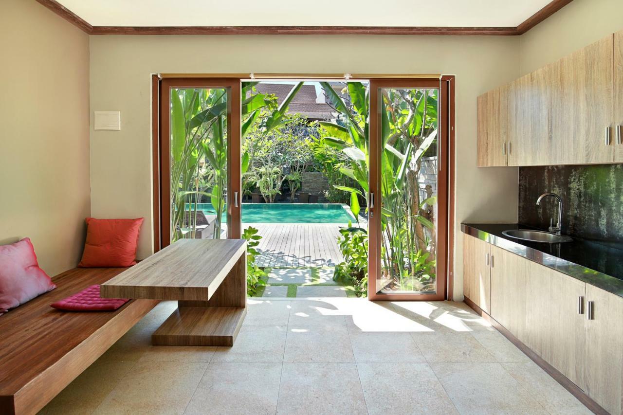 Puri Sabina Bed & Breakfast Jimbaran  Luaran gambar