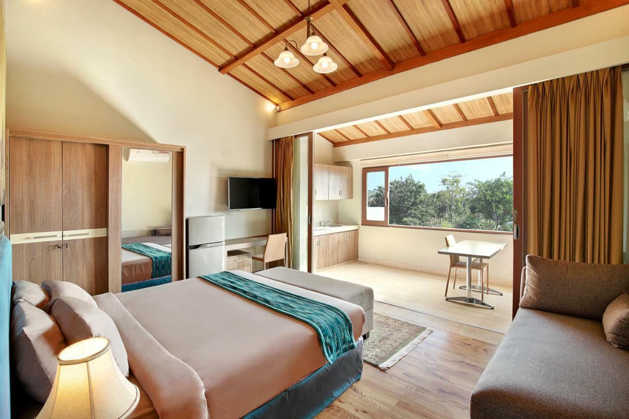 Puri Sabina Bed & Breakfast Jimbaran  Luaran gambar
