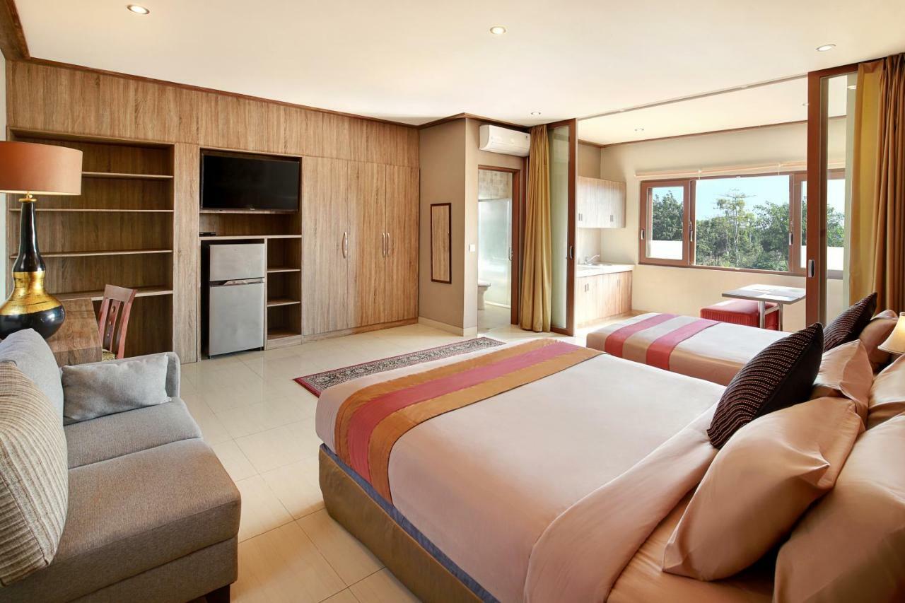 Puri Sabina Bed & Breakfast Jimbaran  Luaran gambar