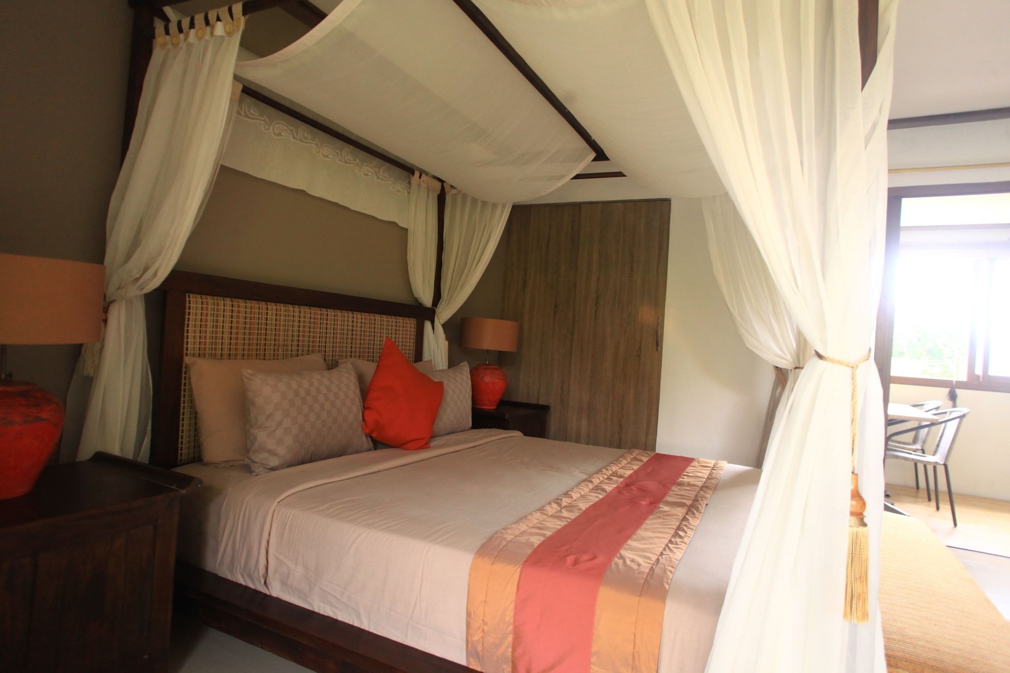 Puri Sabina Bed & Breakfast Jimbaran  Luaran gambar