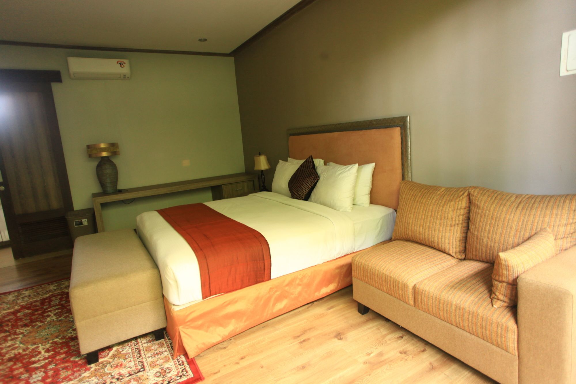 Puri Sabina Bed & Breakfast Jimbaran  Luaran gambar